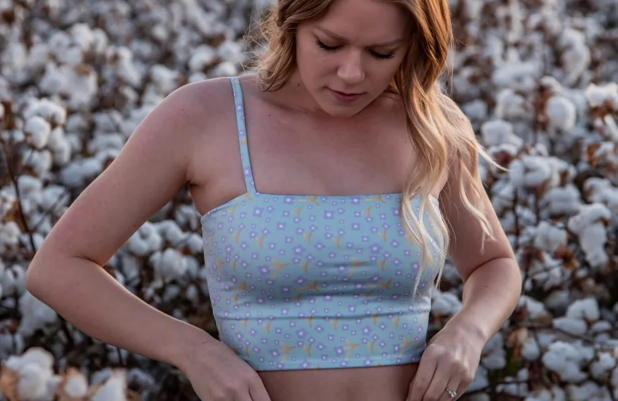 A Floral High-Waist Bikini with a Subtle Pattern You’ll  Love!
